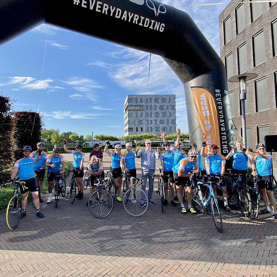 Louise van Schie Tour de Bouw Topper